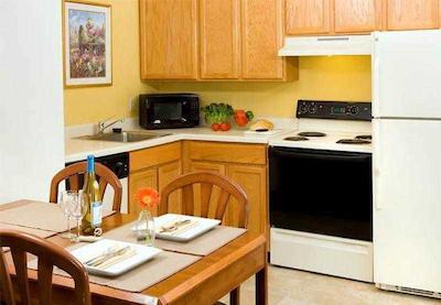 رسیدنس این اسالت لاک سیتی کتتونوود