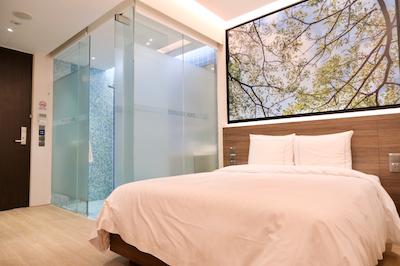 پوپولوس هتل