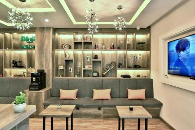 یو هتل سینتیاندی