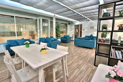 یو هتل سینتیاندی