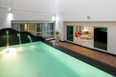 فور پوینتز بای شراتون شارجاه