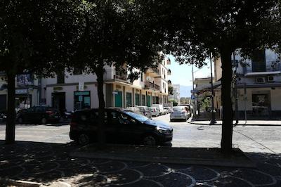 ب اند ب پمپی والنتینا انفیتیترو