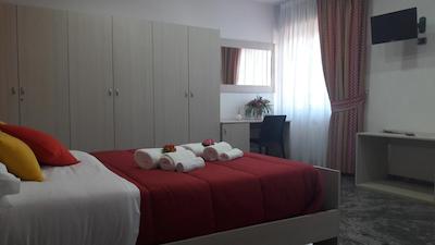 ب اند ب پمپی والنتینا انفیتیترو