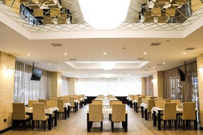 دایمند هتل باکو