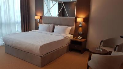 دایمند هتل باکو