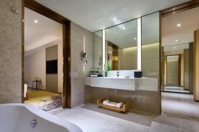 د کیوب هتل شانگهای سانجیاگانگ