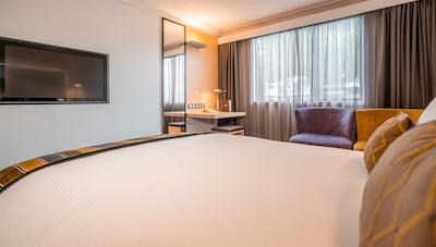 سنیک هتل مارلبروگه