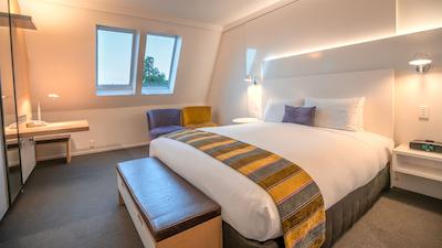 سنیک هتل مارلبروگه