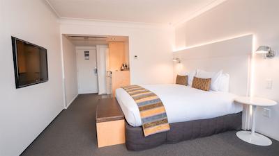 سنیک هتل مارلبروگه