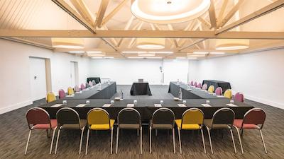 سنیک هتل مارلبروگه