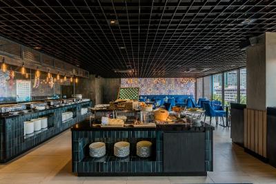 د کی پرمیر سوخومویت