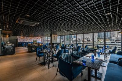 د کی پرمیر سوخومویت