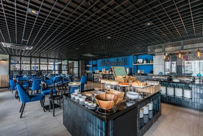 د کی پرمیر سوخومویت