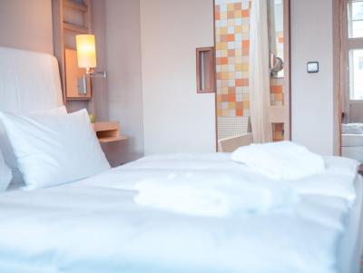 هتل بلیبترو برلین بای گولدن تولیپ