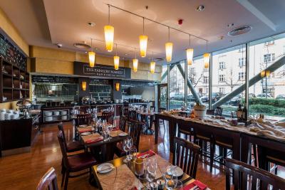 کورتیارد پراگو سیتی