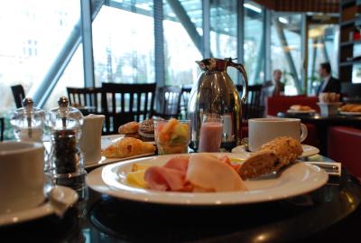 کورتیارد پراگو سیتی