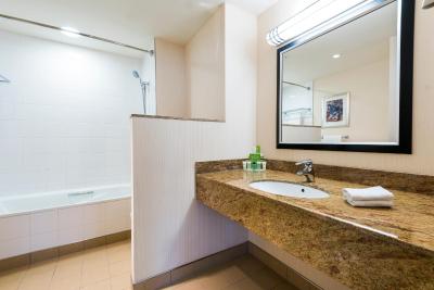 کورتیارد پراگو سیتی