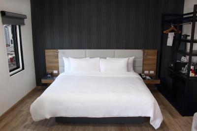 رادیسن هتل منتری سان جرنیمو