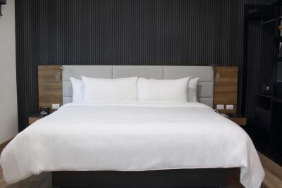 رادیسن هتل منتری سان جرنیمو