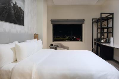 رادیسن هتل منتری سان جرنیمو