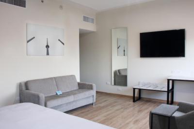 رادیسن هتل منتری سان جرنیمو