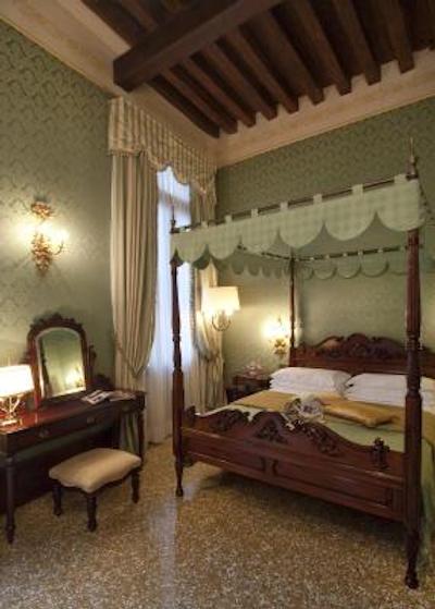 آل پنت دی سُسپیری