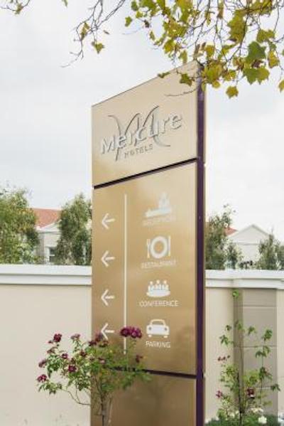 مرکور جهانسبورگ راندبورگ هتل