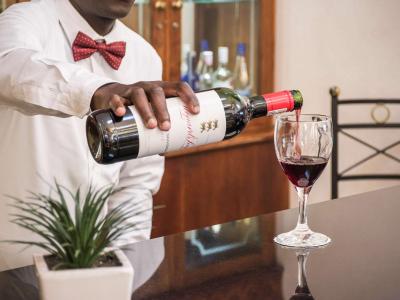 مرکور جهانسبورگ راندبورگ هتل