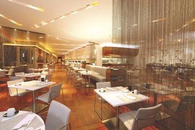 رادیسون بلو گوترین هتل، سندتون ژوهانسبورگ