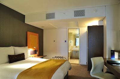 رادیسون بلو گوترین هتل، سندتون ژوهانسبورگ