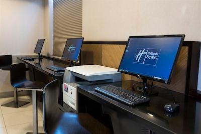 هلید این اکسپرز انتفاگاستا