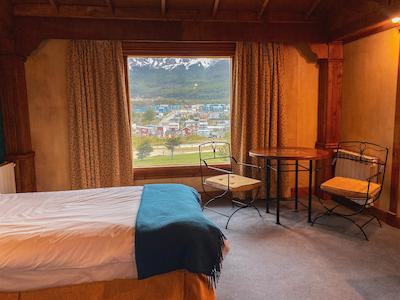 لز نیرز هتل-وشویا