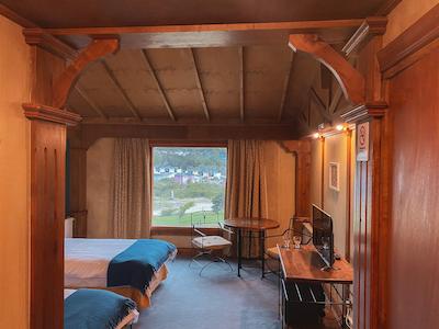 لز نیرز هتل-وشویا