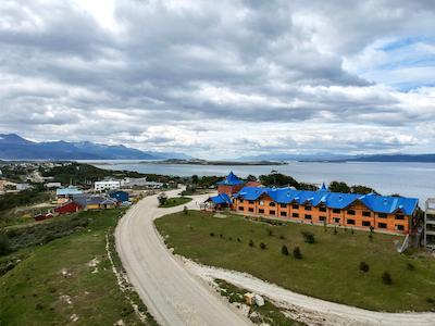 لز نیرز هتل-وشویا