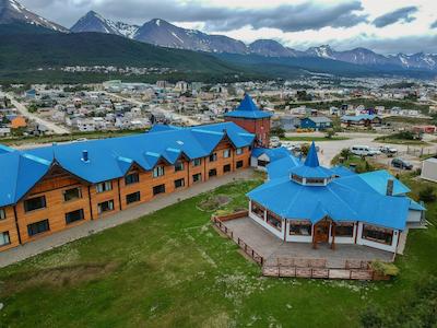 لز نیرز هتل-وشویا