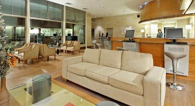 هلید این اکسپرز پورتو منت-پاتاگونیا