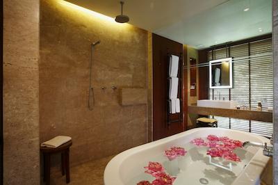 سنتارا گراند بیچ ریزرت اند ویلاز کرابی