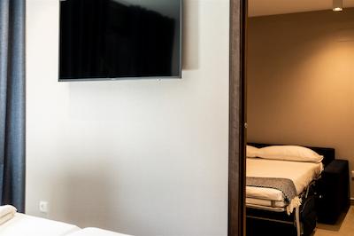 رامیرز فلاتز اند بار