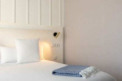 رامیرز فلاتز اند بار