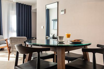 رامیرز فلاتز اند بار