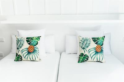 رامیرز فلاتز اند بار