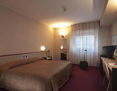 استریا پالاس