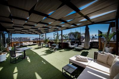 استریا پالاس