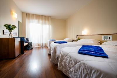 استریا پالاس