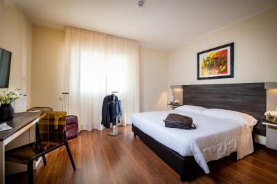 استریا پالاس