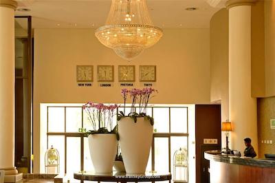 هالیدی این سندتون