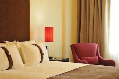 هالیدی این سندتون