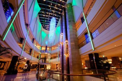 لت هتل ورلد