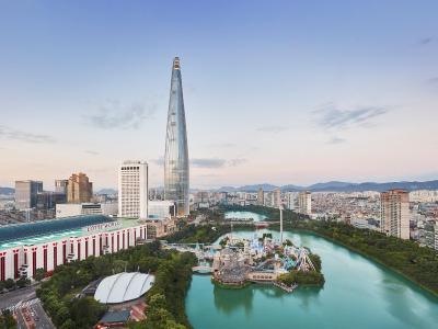 لت هتل ورلد