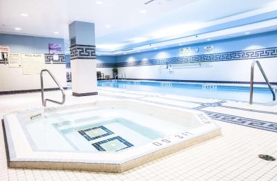 بست وسترن پرمیر ترنتو آیرپرت کارلینگویو هتل